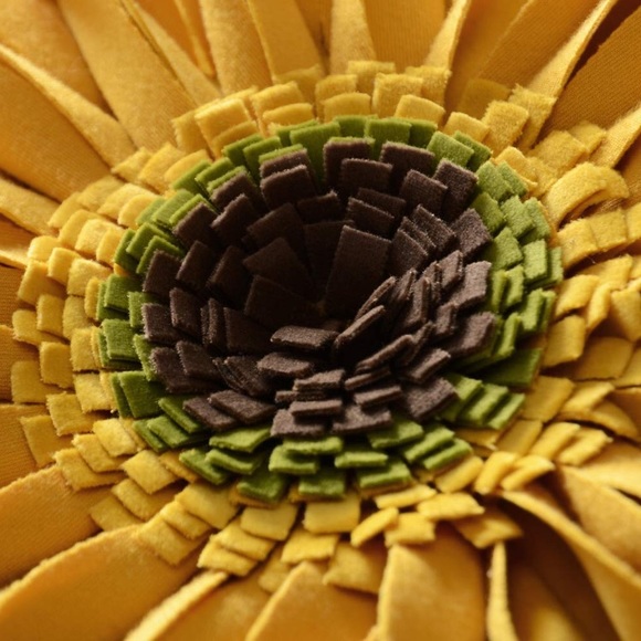 3D Sunflower Handmade Throw Pillow Case Checkered - Picture 6 of 7